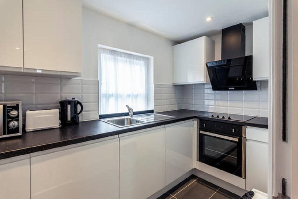 Baker Street Apartments London Bagian luar foto